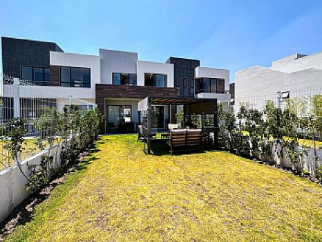 Casa en venta con vista al Lago en Ocoyoacac