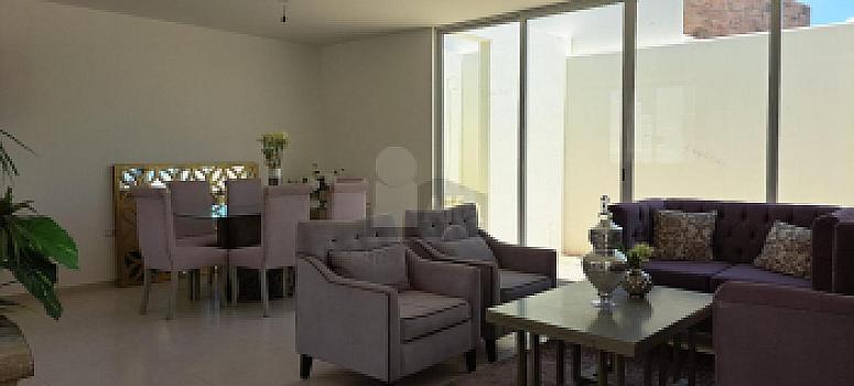 Casa en venta al Norte de Aguascalientes en Fraccionamiento Zarzales