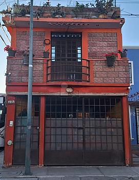 House for sale in La Hacienda, Morelia.