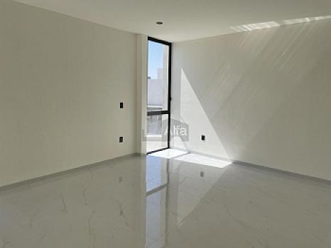 New house for sale in Lomas del Campanario Norte, 4 bedrooms, one on the Ground Floor