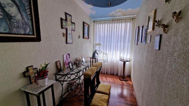 Residencia de Lujo en Residencial Zamarrero, Zinacantepec | 604 m² de Terreno | Lago, Seguridad 24/7