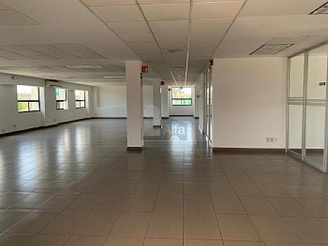 Edificio de oficinas Corporativas en Renta en Zona Indistrial