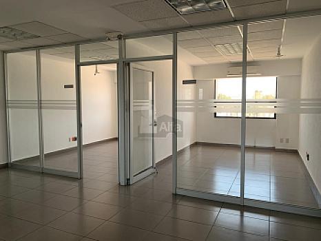 Edificio de oficinas Corporativas en Renta en Zona Indistrial
