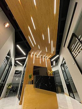 Centro de negocios Torre Azenzo Center