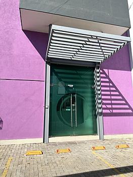 Casa en Renta para Oficinas o Negocio en Jardines del Moral, LEON, GTO. sobre Av León e Insurgentes