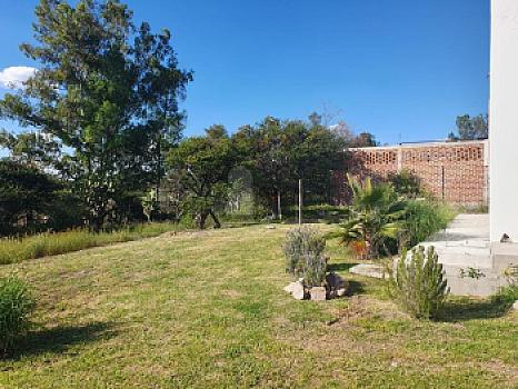Terreno de 5000m con casa de campo en venta León-Lagos– inversión patrimonial cerca de León