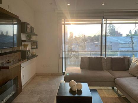 Departamento EN VENTA en colonia Jardín, a una cuadra de Av. Carranza