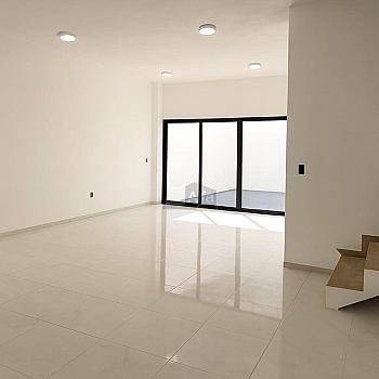 se vende casa en residencial rio cancun preventa