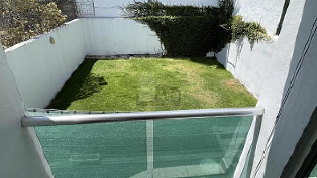 Casa en venta con jardín de más de 80 metros en Cumbres del Lago Juriquilla
