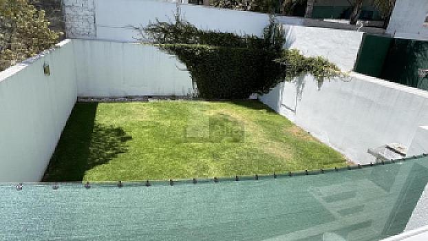 Casa en venta con jardín de más de 80 metros en Cumbres del Lago Juriquilla
