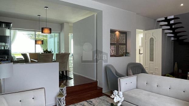 Casa en Venta con el mejor gusto en diseño y acabados, Cumbres del Lago Juriquilla