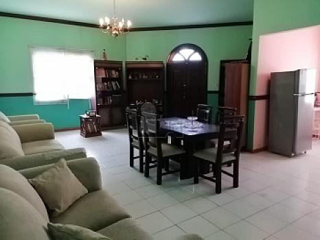 Bodega con casa habitación en la Col. Petrolera. Córdoba
