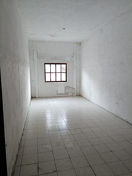 Bodega con casa habitación en la Col. Petrolera. Córdoba