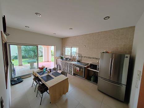 Casa en Venta en Frac. Hacienda Santa Fe, LEON, GTO. a un lado de la Universidad Iberoamericana