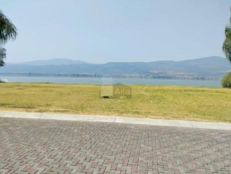 TERRENO EN VENTA FRENTE A LAGUNA CAJITITLAN