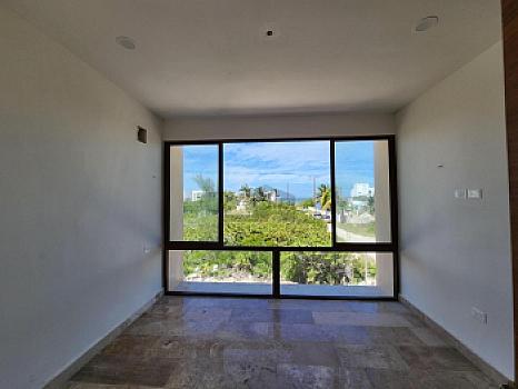 TownHouse de 3 recamaras, Rooftop, Piscina, a metros de la playa San Benito.