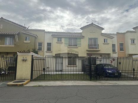 Casa en condominio en rent en Real del Cid, Tecámac, México