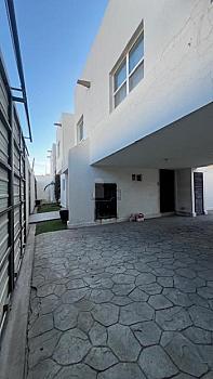 Casa en renta en Jardines de Santa Mónica, Cd. Juárez, Chihuahua.