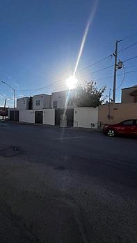 Casa en renta en Jardines de Santa Mónica, Cd. Juárez, Chihuahua.