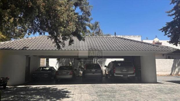 Casa en venta en Pedregal del Carmen en LEON, GTO. Amplia y Muy Lujosa