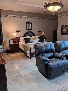 Casa en venta en Pedregal del Carmen en LEON, GTO. Amplia y Muy Lujosa