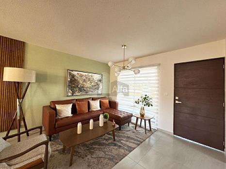 Casa amplia en venta en Zinacantepec con jardín