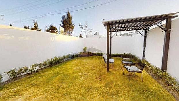 Casa nueva con casa club en Zinacantepec