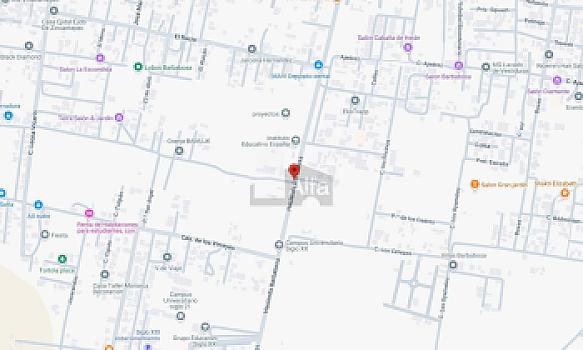 Casa amplia en venta en Zinacantepec con jardín