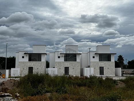 Terreno en venta en Provincia Santa Elena, Querétaro