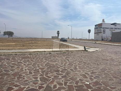 Terreno en Venta en Loma Aeropuerto, Silao de la Victoria, Gto.L14 M10 frente al Aeropuerto