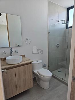 Casa en venta al Norte de la ciudad en St. Ángelo Residencial