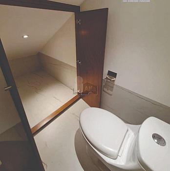 Casa en Venta al Norponiente de la ciudad en Loretta Campestre