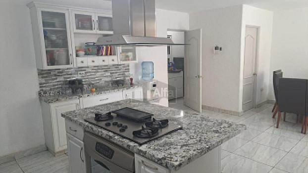 Casa sola en sale en Los Pinos, Saltillo, Coahuila
