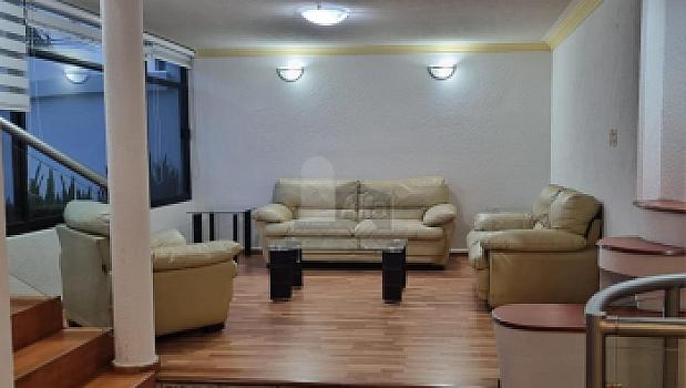 Casa en Venta a la entrada de Gran Jardín