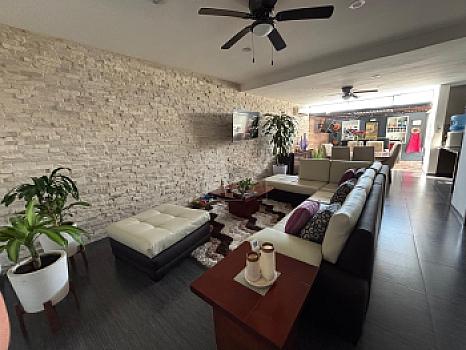 Casa Equipada en Venta en Exclusivo Residencial Punta Tiburón