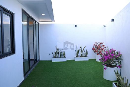 Casa familiar en residencial con pádel en Calimaya