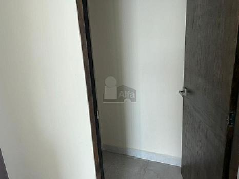 Oficina en venta o renta en Col. República, Plaza Distrito V Saltillo, Coahuila
