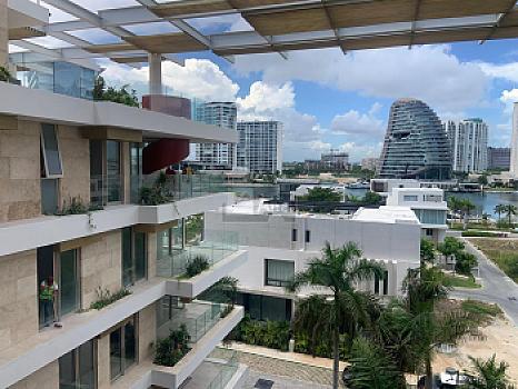 Apartment for Sale – Marina Puerto Cancún, Quintana Roo