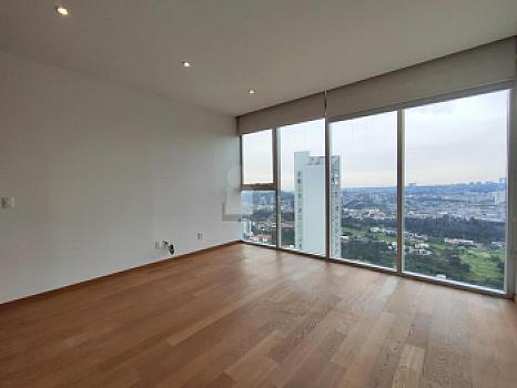 Departamento en venta en Bosque Real, Huixquilucan, México.