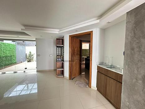 Casa de 3 recámaras, en venta en la Col. La Providencia, Metepec, Cerca de La Plaza Town Square.