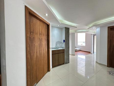 Casa de 3 recámaras, en venta en la Col. La Providencia, Metepec, Cerca de La Plaza Town Square.