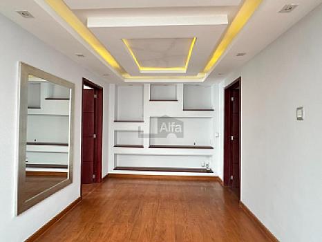 Casa de 3 recámaras, en venta en la Col. La Providencia, Metepec, Cerca de La Plaza Town Square.