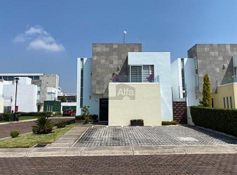 Casa en venta en Metepec Residencial Foresta en privada
