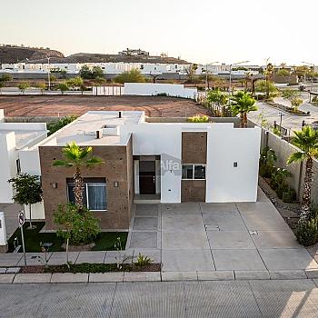 Casa en venta modelo Leza en La Coruña, Sección Portonovo, Hermosillo, Sonora.