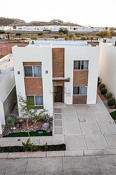 Casa en venta modelo Bilbao Plus, ubicada en La Coruña, Sección Portonovo, Hermosillo, Sonora.