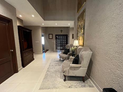 House for sale, Bosquencinos, Monterrey, Nuevo León. Fully equipped and furnished