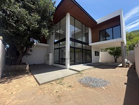 Casa sola en sale en El Barro, Monterrey, Nuevo León