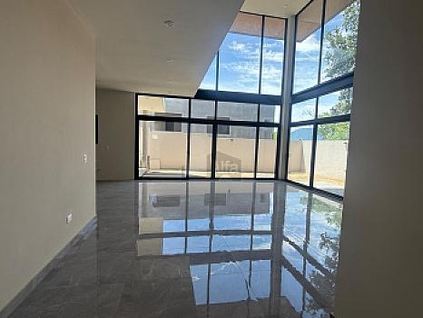 Casa sola en sale en El Barro, Monterrey, Nuevo León