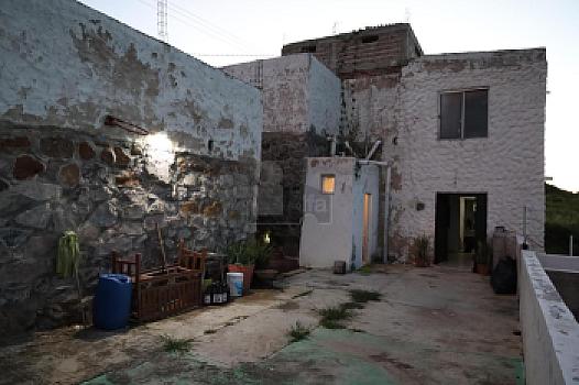 Casa para terminar o remodelar en el Fraccionamiento Pedregal de San Miguel, Tlajomulco de Zúñiga.