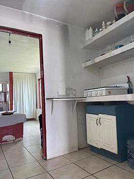 Casa para terminar o remodelar en el Fraccionamiento Pedregal de San Miguel, Tlajomulco de Zúñiga.